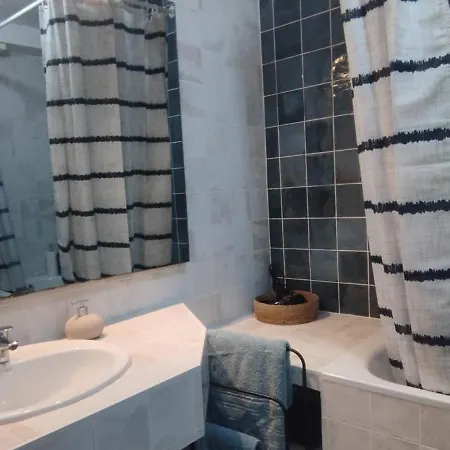 La Roqueta Completo En Pleno Centro Апартаменты *