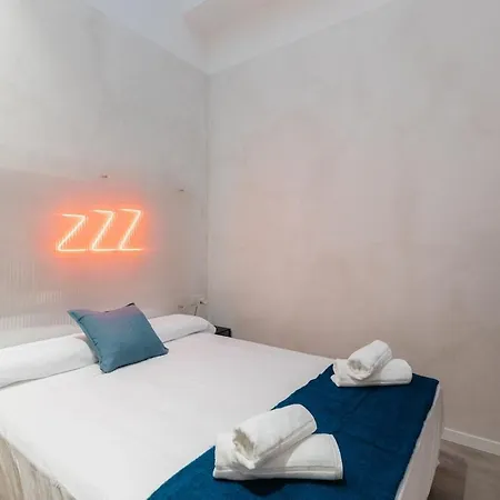 Trendy Retreat In Valencia