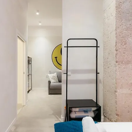 Trendy Retreat In Valencia