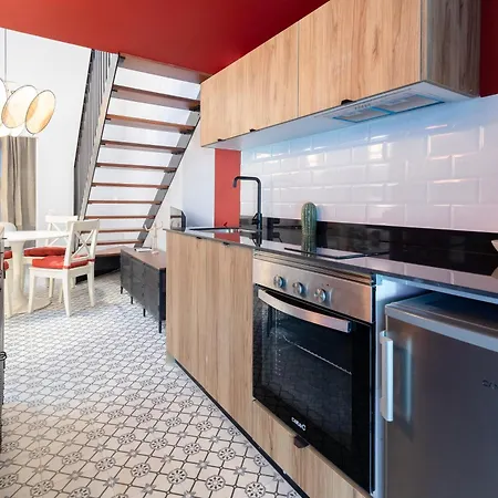 The Little Village * Valencia