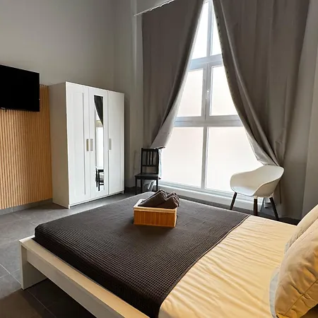 Cruilles 13 * Валенсия