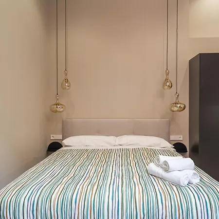 Premium By The Turia River 4 * 瓦伦西亚