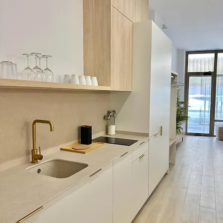 Anelsa Serranos 1 Apartament *
