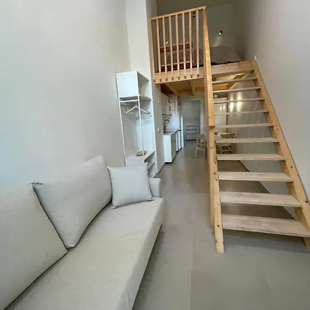 Mandarina - Unique In