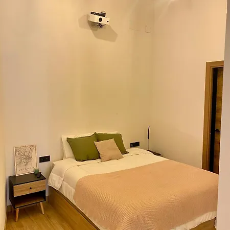 Acogedor Bajo En Apartament Walencja