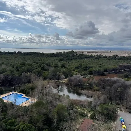 Apartamento Spacious In With Sea View - 160 Sqm *