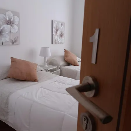 Apartamento Temporal Familias, Turismo, Estudiantes Y Trabajo 