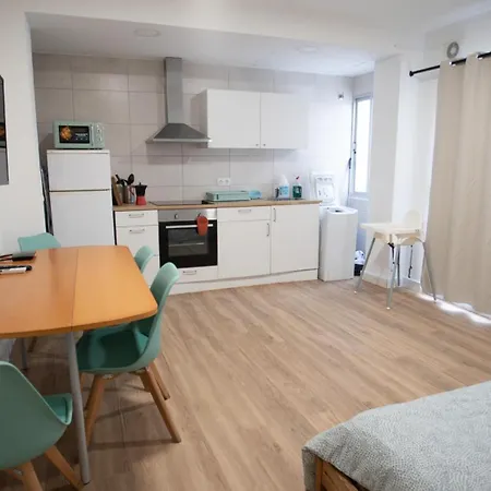 Lowcost & Citycenter Apartment