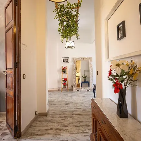 Villa Portrait Boutique Valence