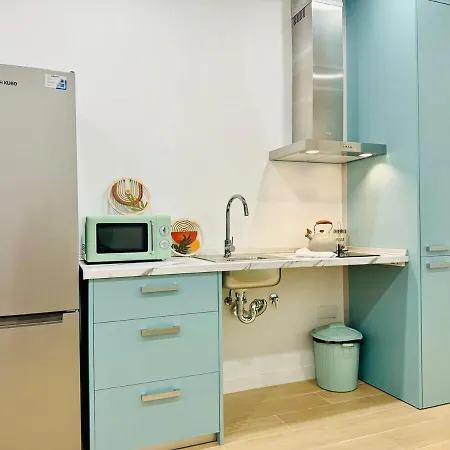 Apartament Flat B - Wide & Beautifull Flat Near Historic Center