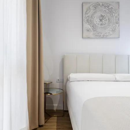 Aparthotel Lola By Concept Flats