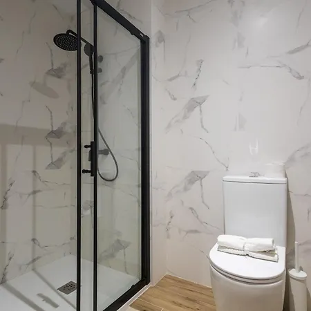 Aparthotel Lola By Concept Flats 4*