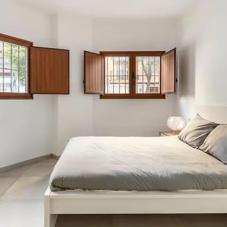 Vivienda Junto A Ruzafa - 12 Pax Y Mas Walencja
