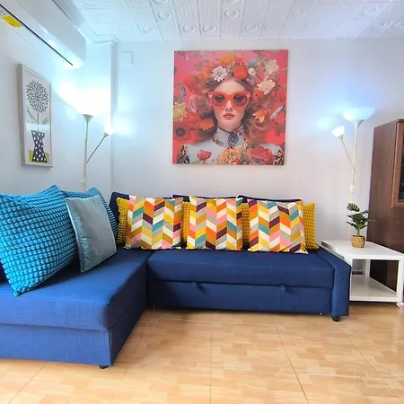 Two Bedrooms For Rent From Than 10 Days * 瓦伦西亚
