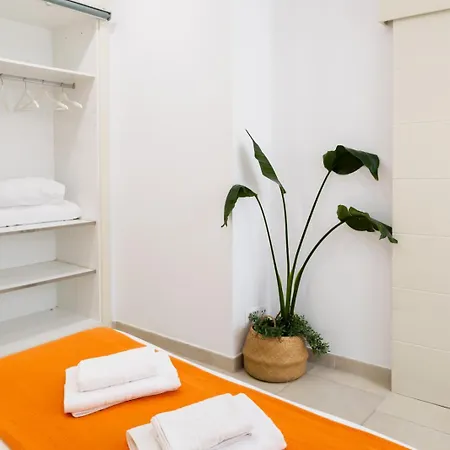 Nest Silence * Valencia