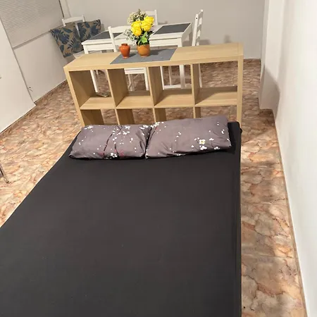 Hogar Mediterraneo ホームステイ *