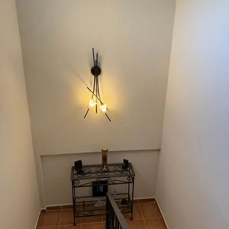 La Casa Del Olivo En Montserrat -