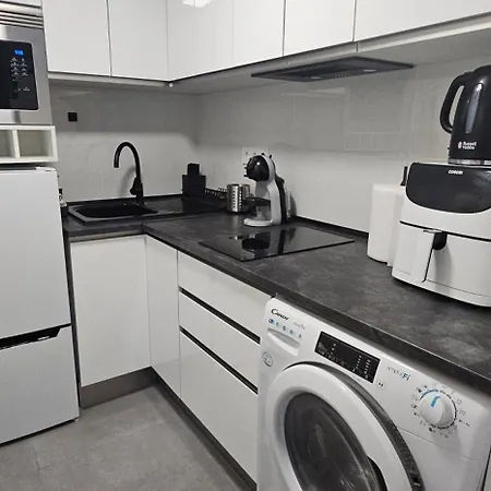 A6 Viviendaturisticavalencia Ciencias Apartman *