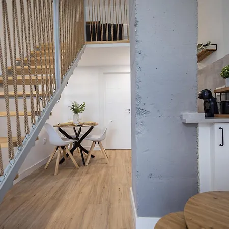 Florit Flats - The Boulevard Sur Apartmán