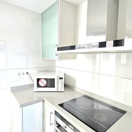 Luxury D9-28 With Terrace And Sea Views With Two