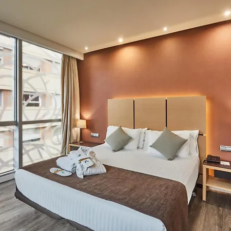 西尔肯瓦伦西亚之门酒店 4* 瓦伦西亚