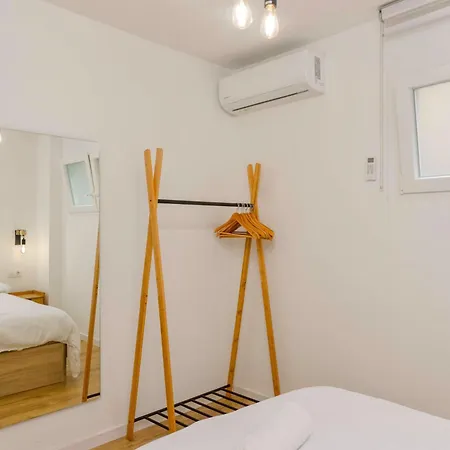 Acogedor Frente A Plaza Del Cedro Appartement