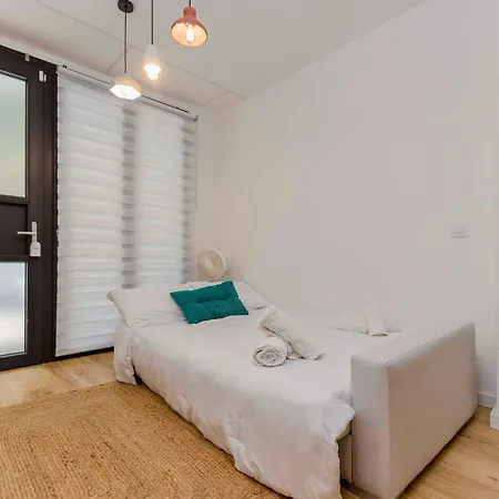 Acogedor Frente A Plaza Del Cedro Valencia