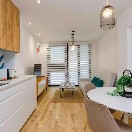 Apartament Acogedor Frente A Plaza Del Cedro Walencja