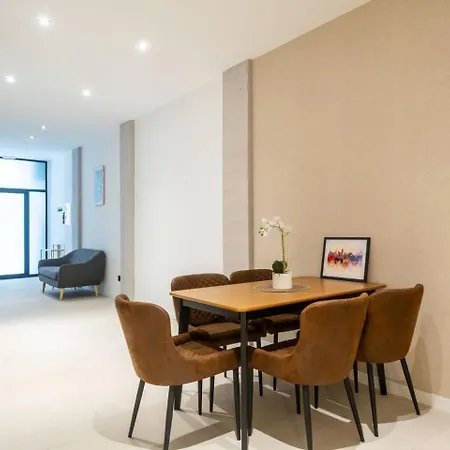 Flats Nou Mestalla Lägenhet *