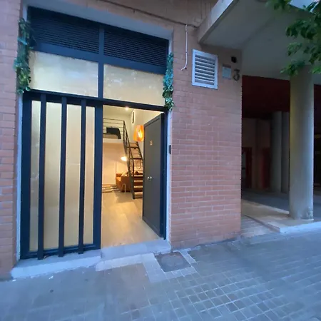 Duplex Of Arts & Science Valencia