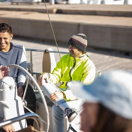 Magnificent Sailboat With Free Parking For Cars *