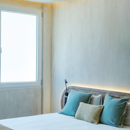 Nomad Haux Puerto