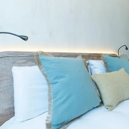 Bed & Breakfast Nomad Haux Puerto