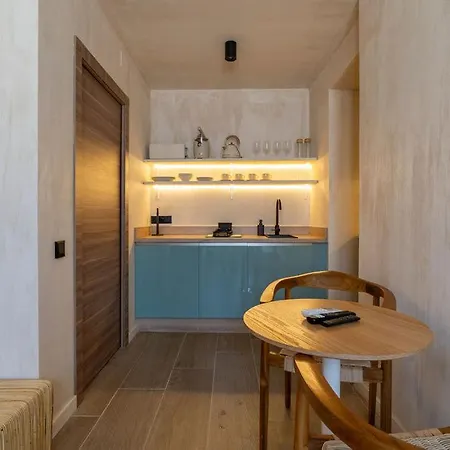 Bed & Breakfast Nomad Haux Puerto