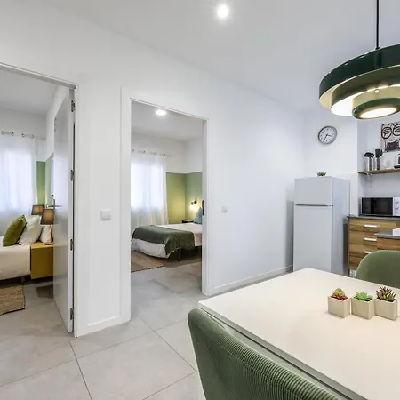 Malvarrosa Apartamento *