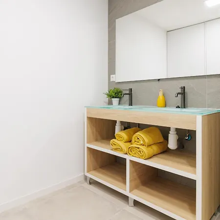 Urban Bajo 6 - Housevanlive 公寓 *