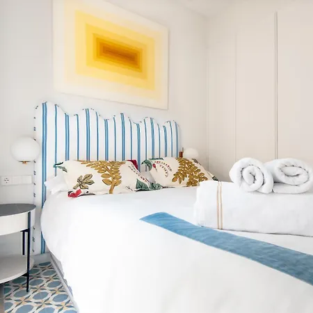 Apartment La Casa Del Mar-cabanal 3br Valencia