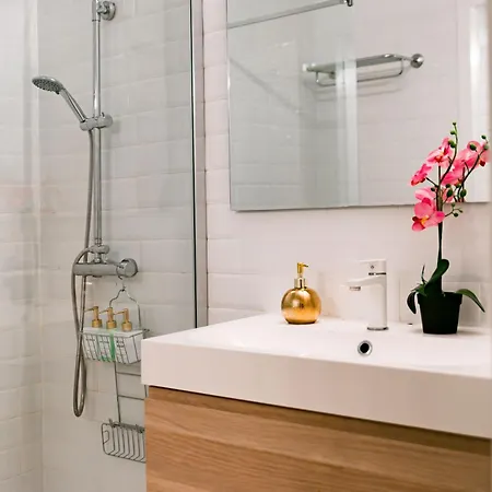 Appartamento Cozy Next To Plaza Del Ayuntamiento *