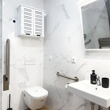 Lägenhet New - La Puerta De Olivo *