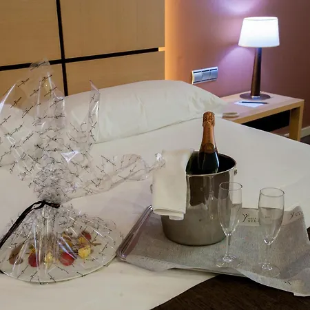 西尔肯瓦伦西亚之门酒店 瓦伦西亚