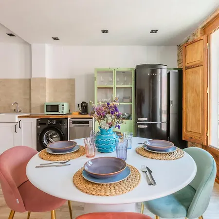 Luxury New 10 Min Walk To The Beach, Late Checkout Appartement