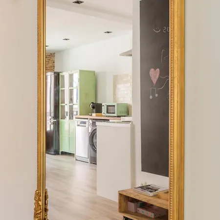 Luxury New 10 Min Walk To The Beach, Late Checkout *