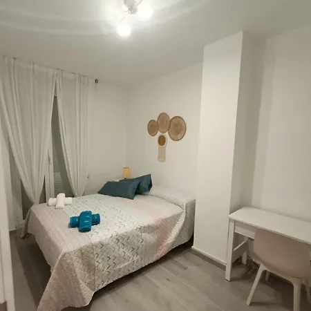 Quarto em Acomodações Particulares Vip En Vivienda Compartida, Muy Centricas, Ruzafa Centro, Bonitas Y Tranquilas *