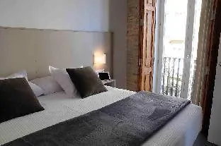 Mon San Martin Apartament *