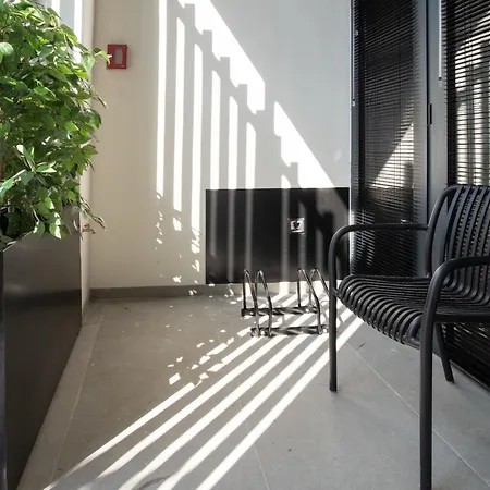 Apartman Crudo Un Loft Centrico De 50 M2 *