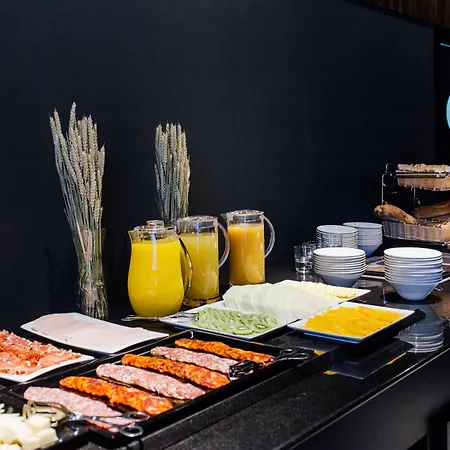 Hotel Malcom And Barret Valence