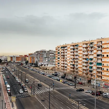 Malcom And Barret 3* Valence