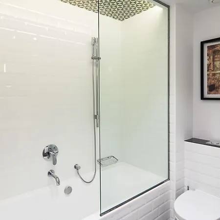 One Shot Reina Victoria Valencia