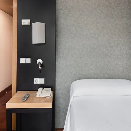 Istay By Nh Ciudad De מלון 3*