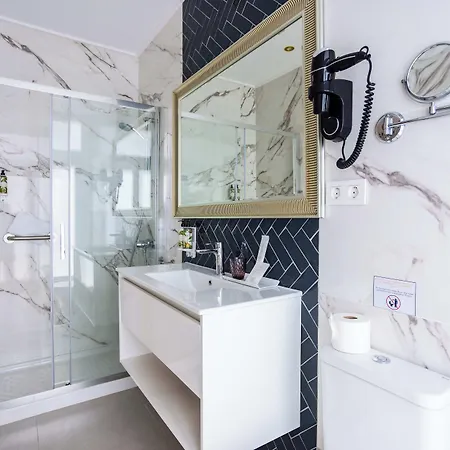 Otel Venecia Plaza Centro Valensiya